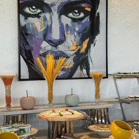 Swiss In Park Tabuk Hotel Екстериор снимка